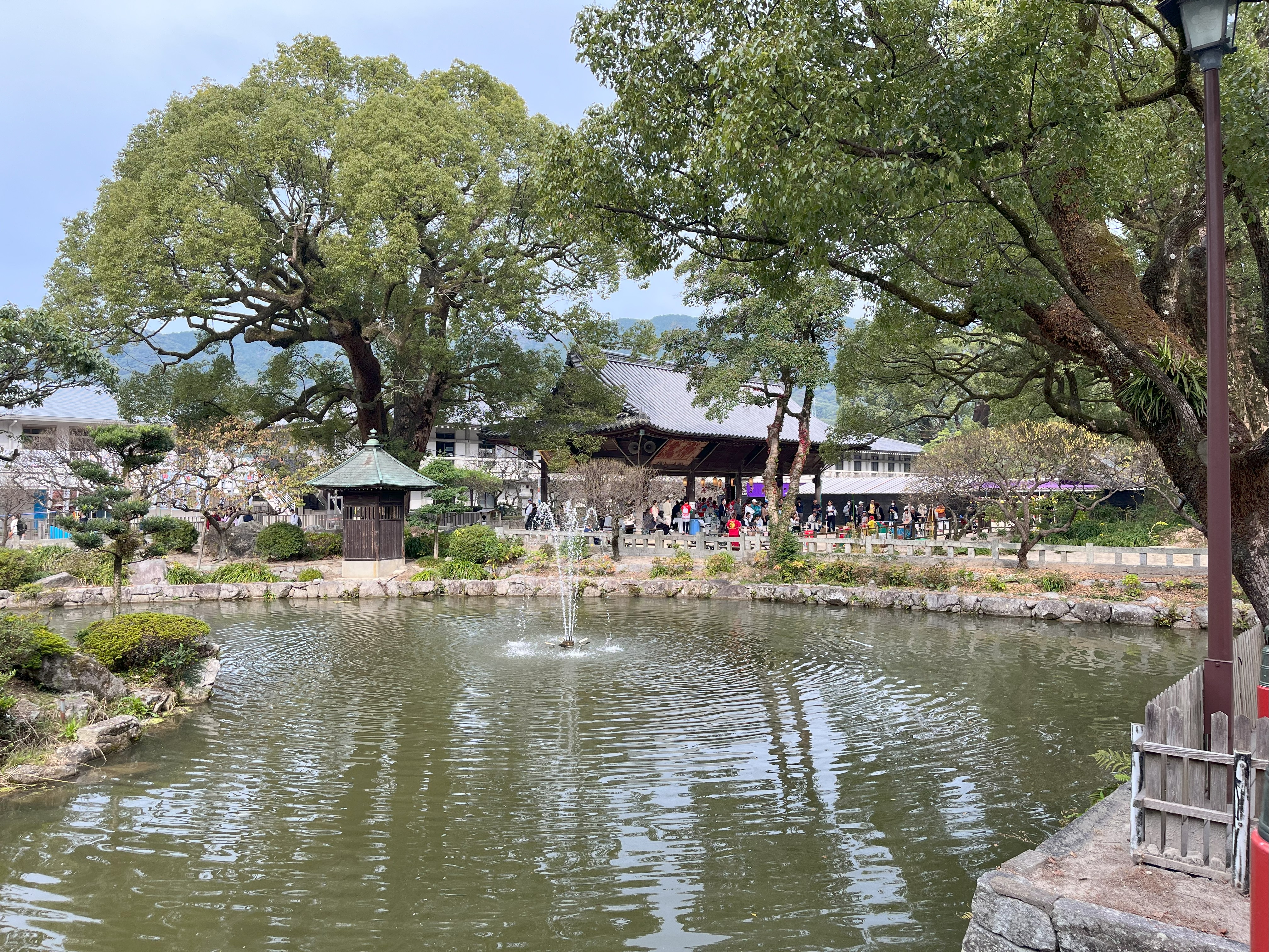 The main hall (honden) of Dazaifu Tenmangu, built directly over Michizane's grave